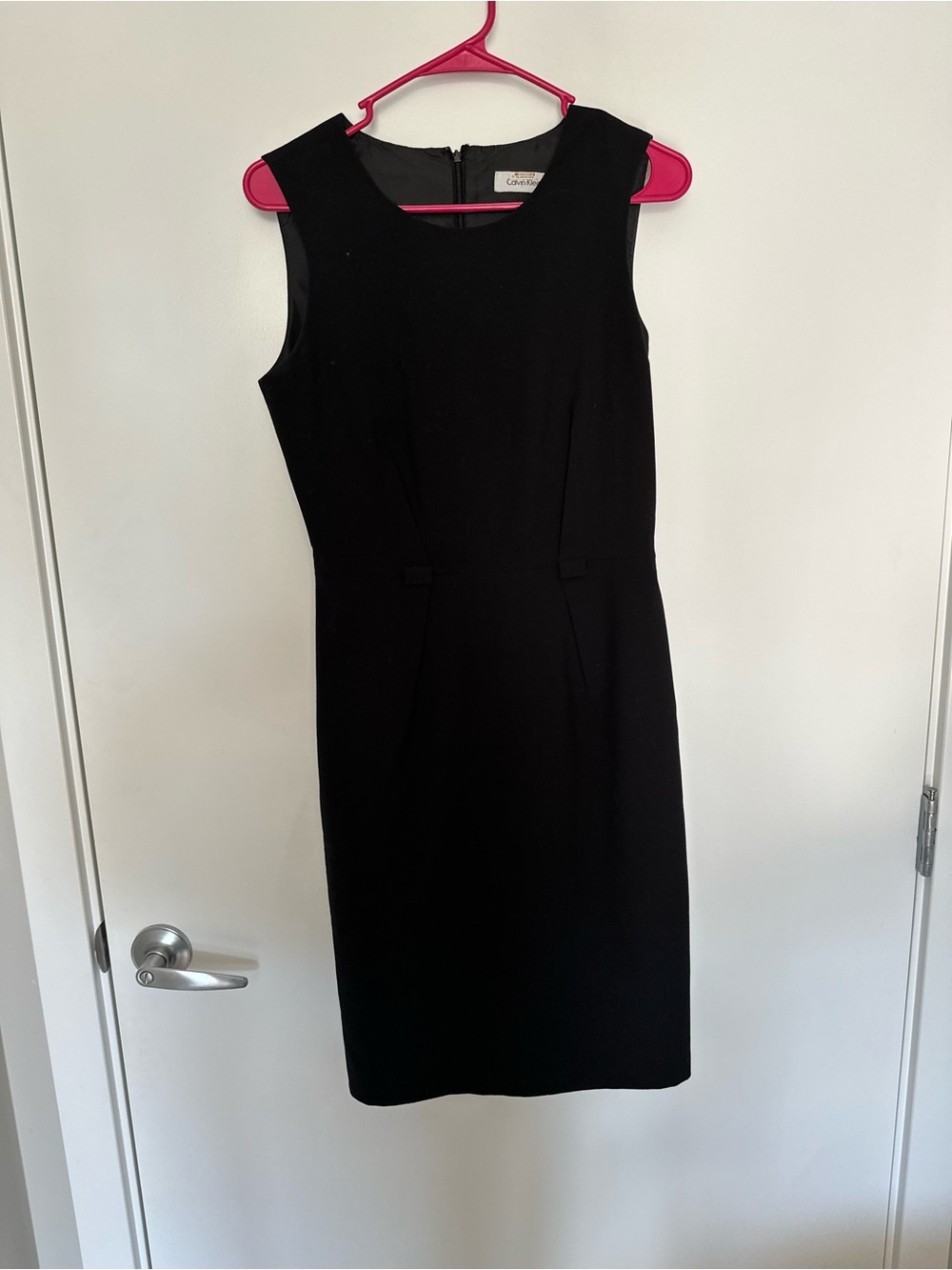 Calvin Klein Black Sleeveless Sheath Dress